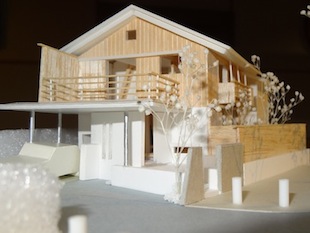 �����̉ƁE�N���b�N����Ǝʐ^�g��