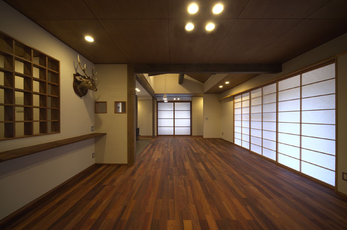 �L�Y���̉Ɓ^�R�������֎s