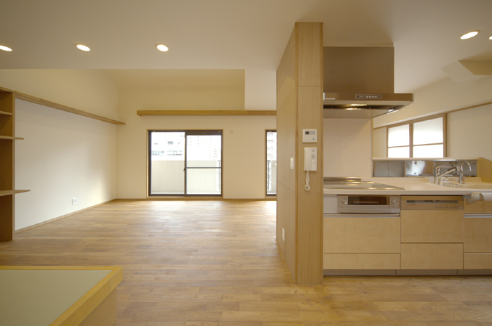 �����̉Ɓ^�����s����