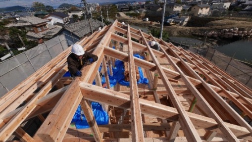 暖炉のある家　上棟式